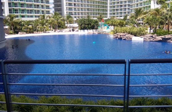 1BR Flat in Azure Urban Resorts